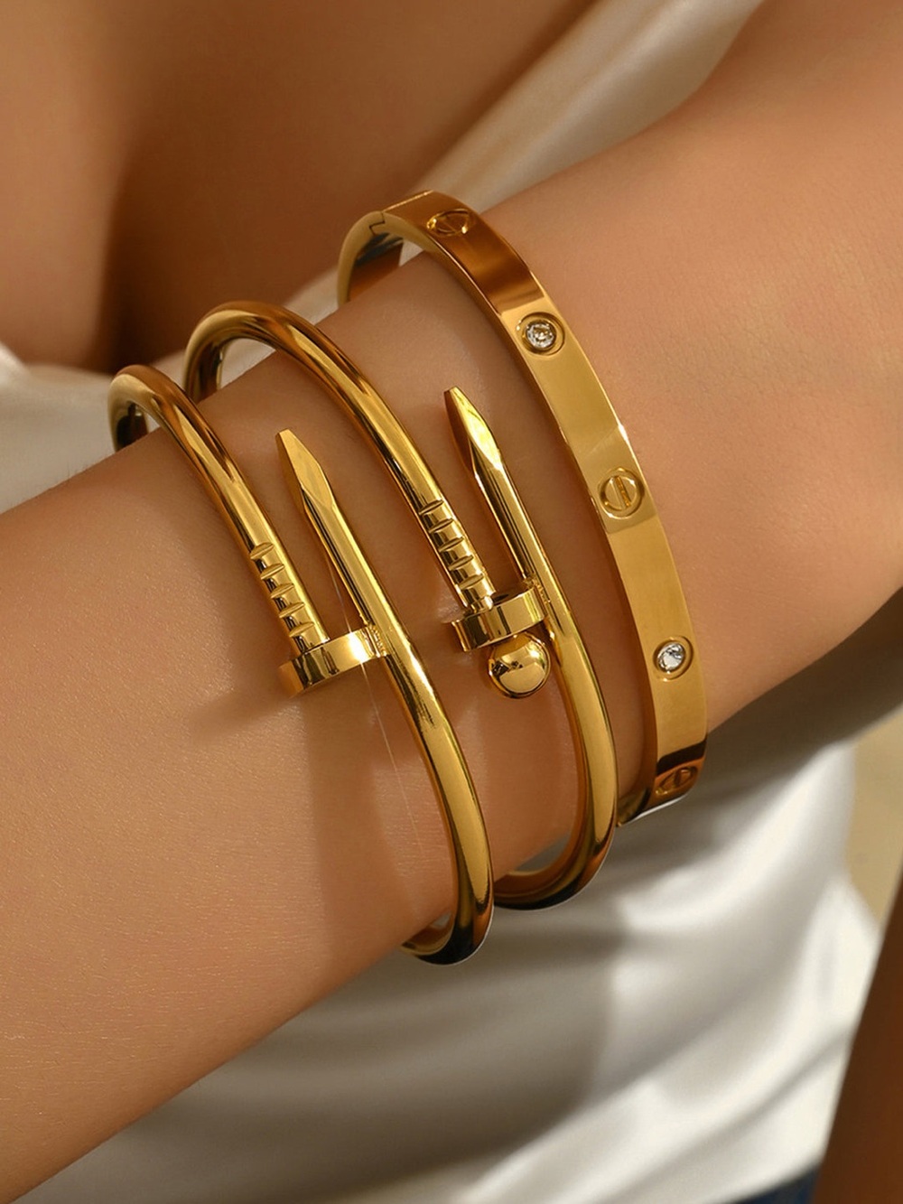 Commense 3pcs Screw & Nail Statement Bracelet